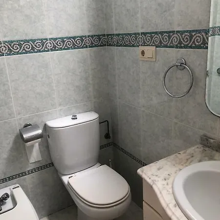 Puerta Del Sol Apartment *