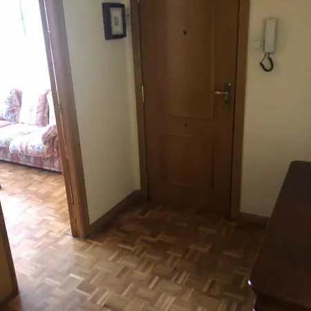 Puerta Del Sol Apartment